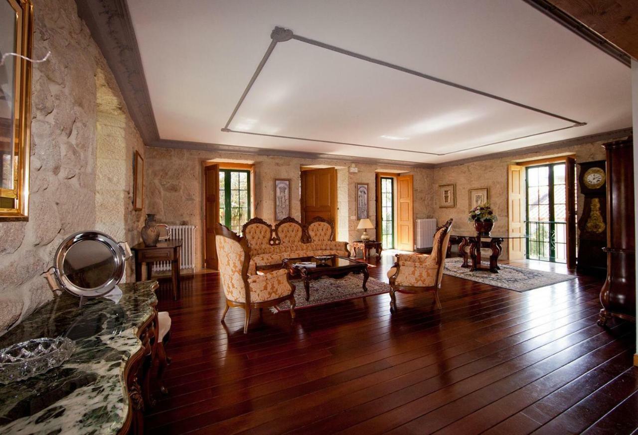 Maison d'hôtes Jardines Pazo A Fabrica à Celanova Extérieur photo